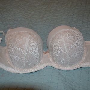 Victoria secret 36DD bra